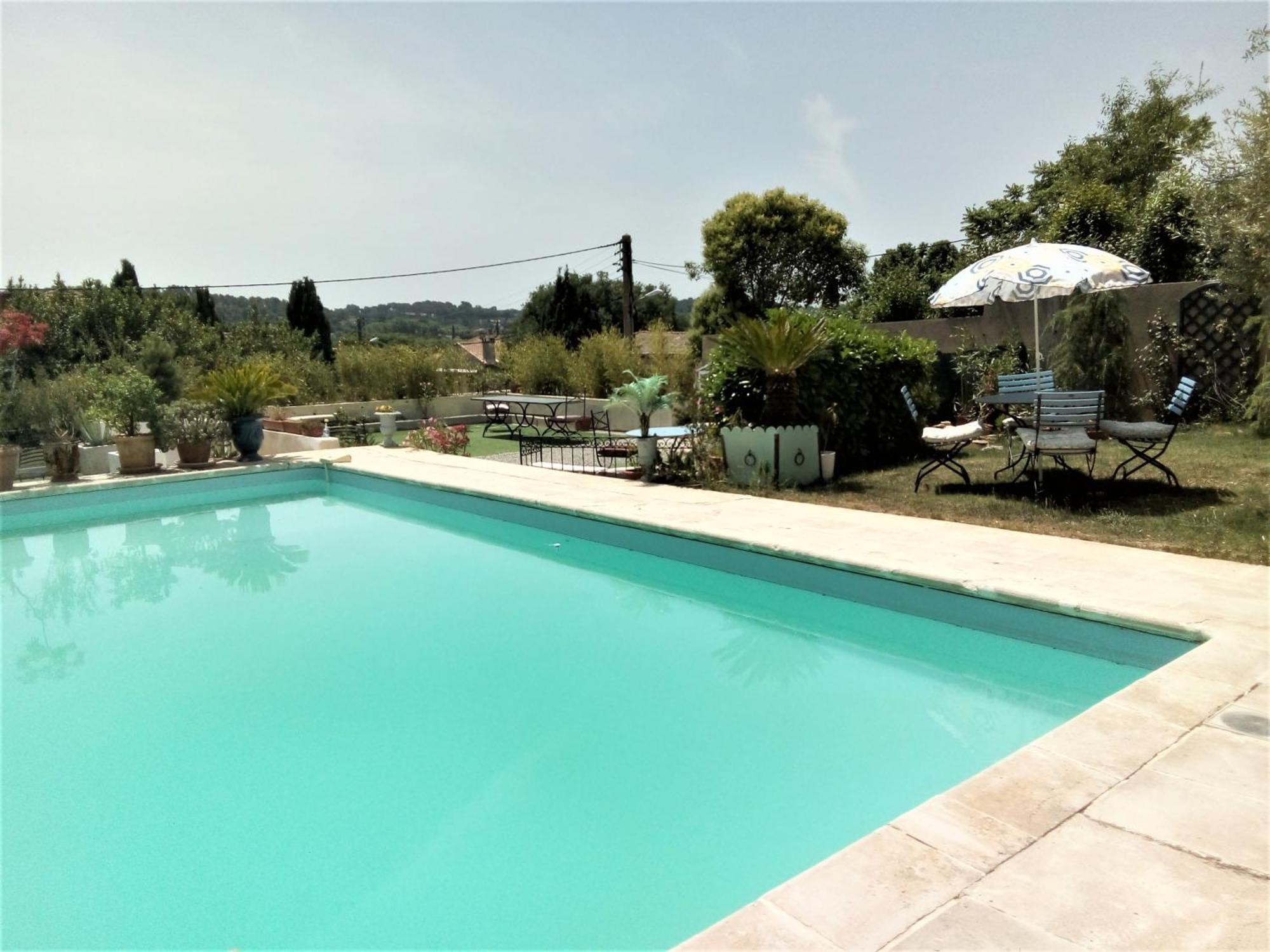 Hote-Aix-Centre-garage-piscine Aix-en-Provence Esterno foto